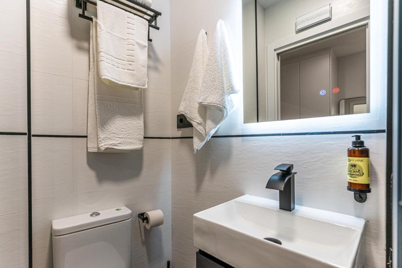 Vr Latina Apartments Μαδρίτη Εξωτερικό φωτογραφία